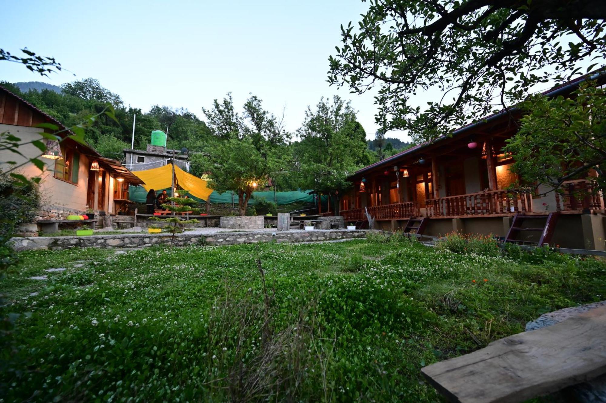 Himalayan Mud Resort Kasol Exterior photo