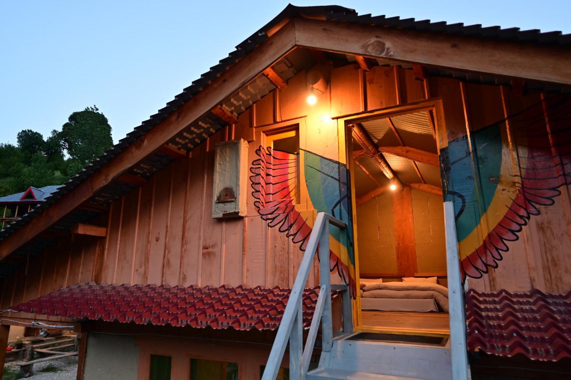 Himalayan Mud Resort Kasol Exterior photo