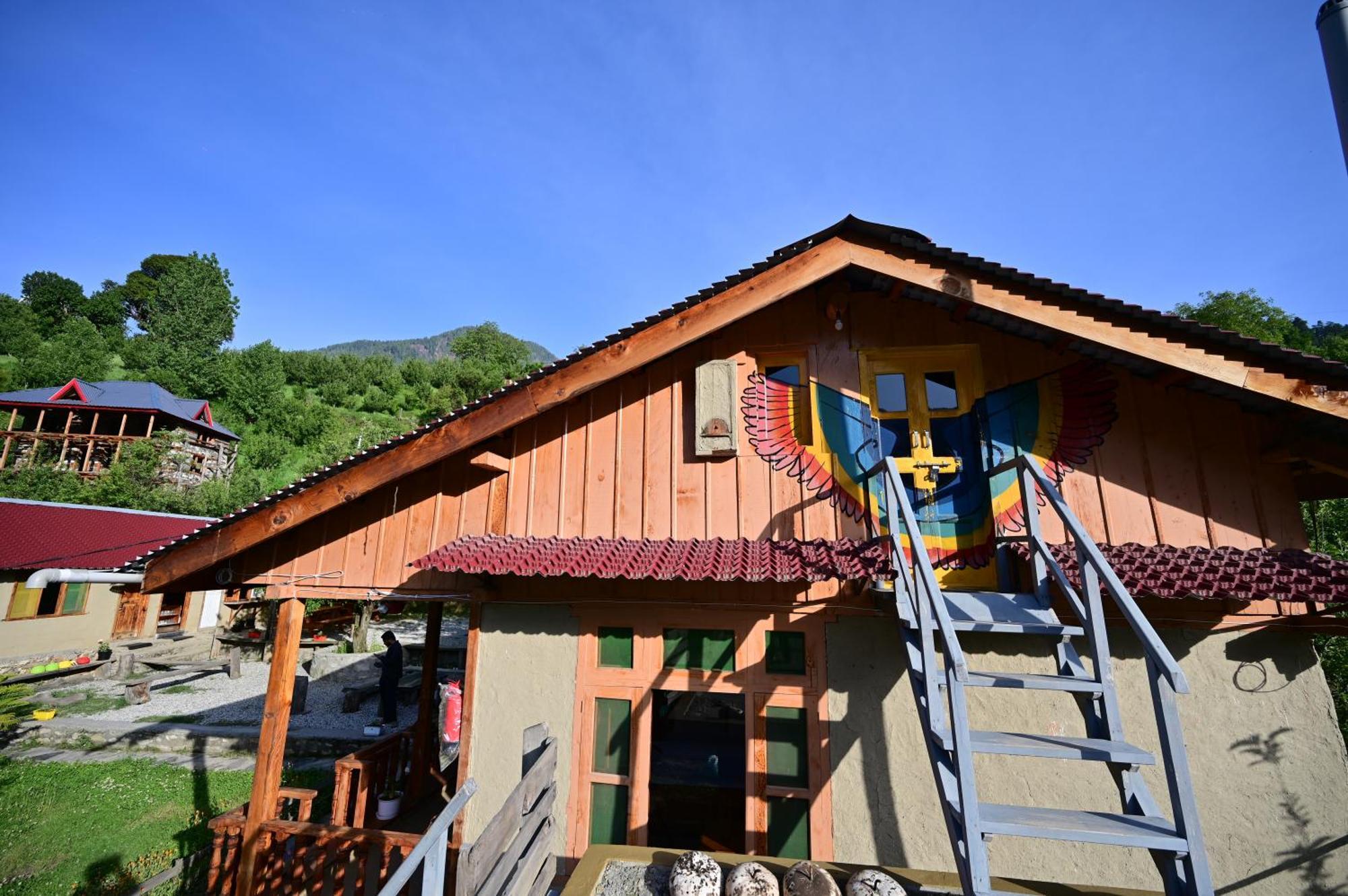 Himalayan Mud Resort Kasol Exterior photo